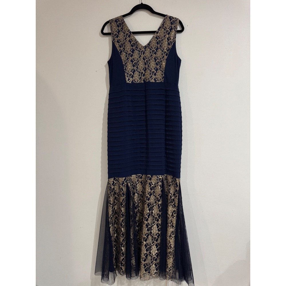 Midnight Velvet Lace Tiered Mermaid Gown Women Size M Navy Gold Floral Formal